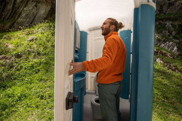 Best Portable toilet rental cost  in Laurel Park, NC